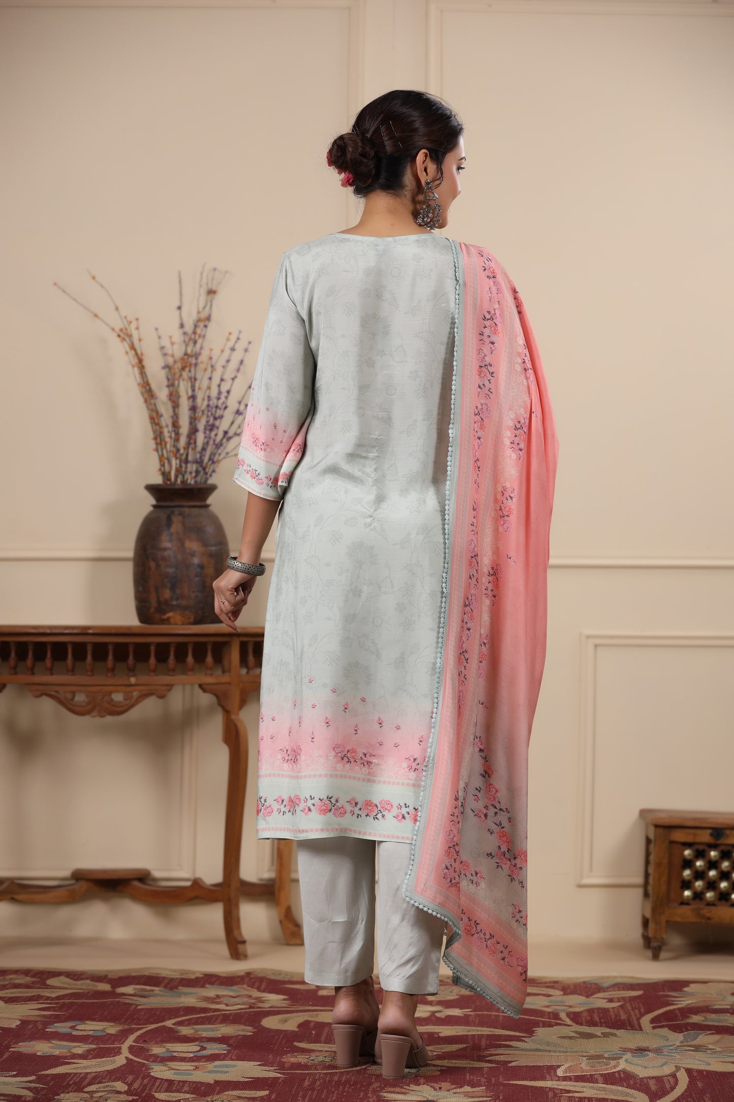 Light Pink Floral Placement Print Kurta & Pant Set