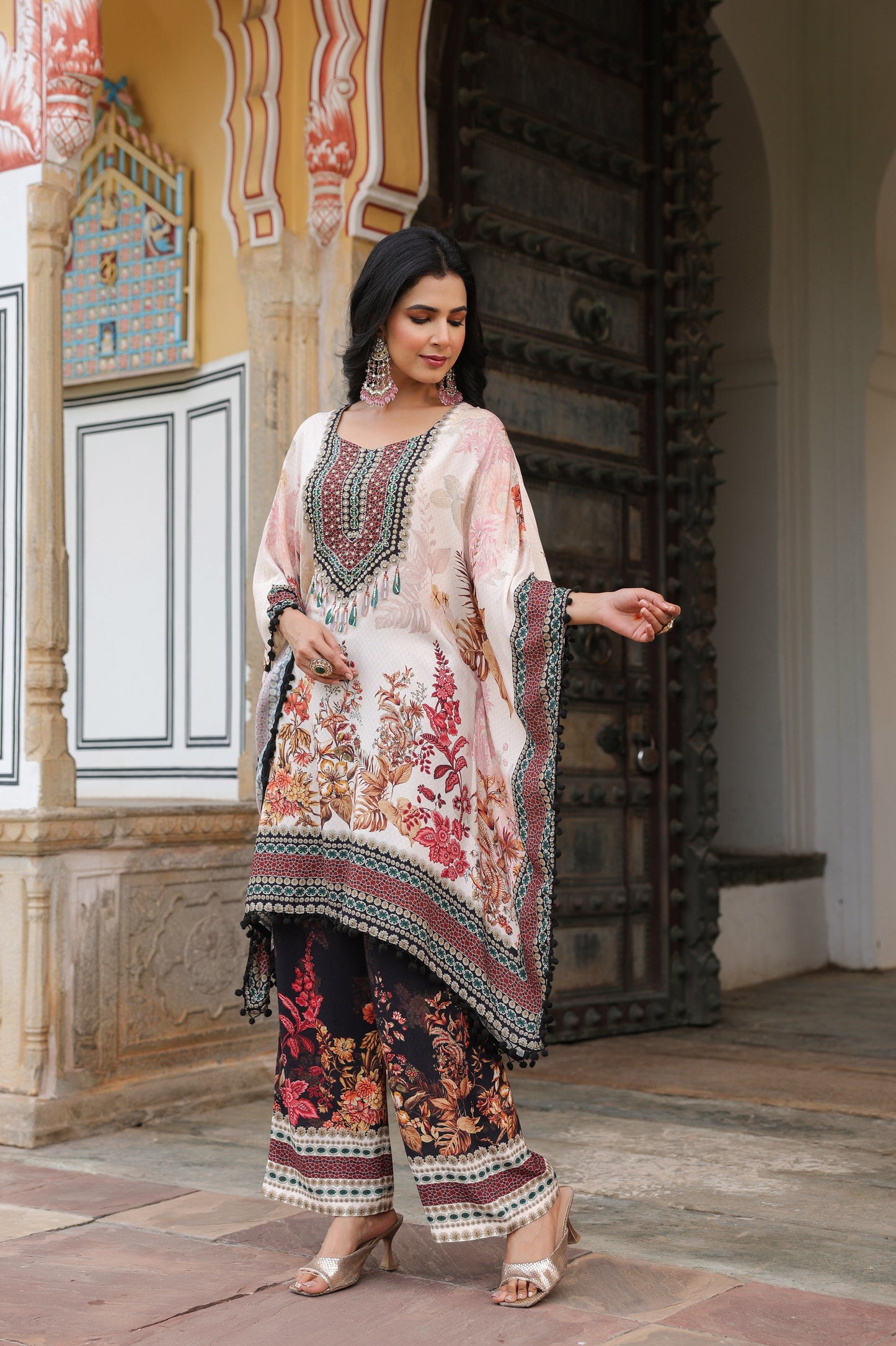 White Floral Digital Handwork Kaftan Set