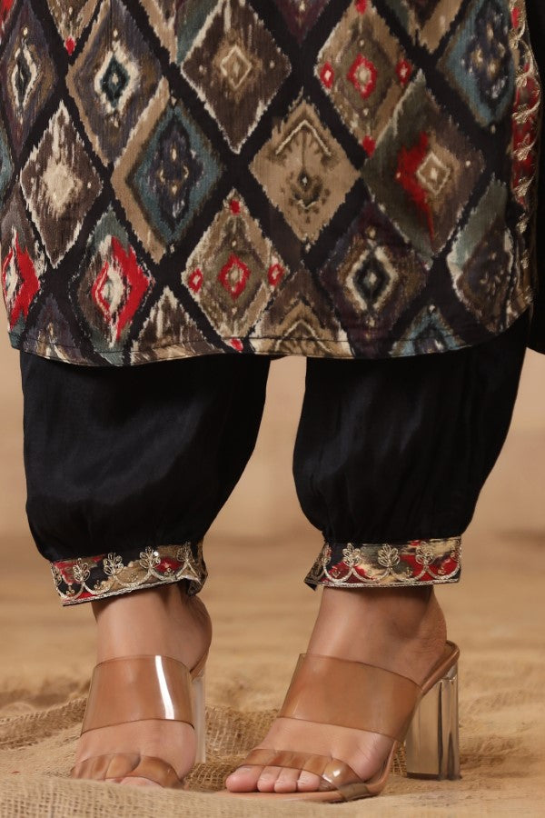 Black Floral Handworked Straight-Cut Kurta Set
