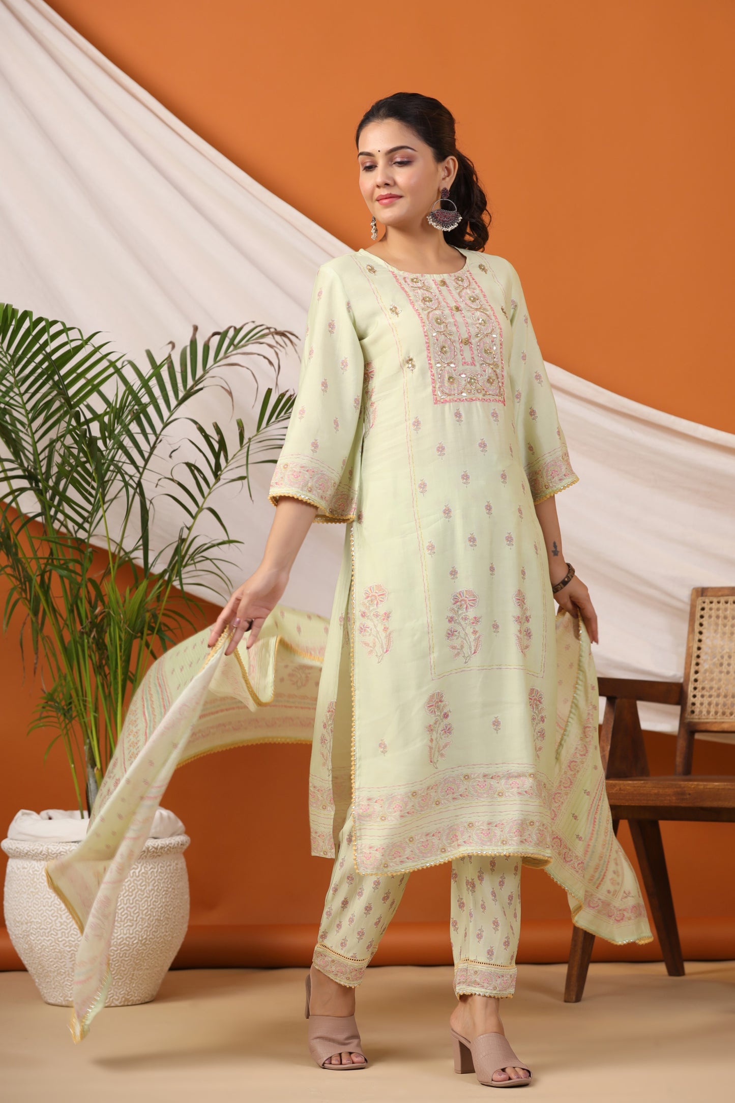 Yellow Floral Print Placement Kurta & Pant Set