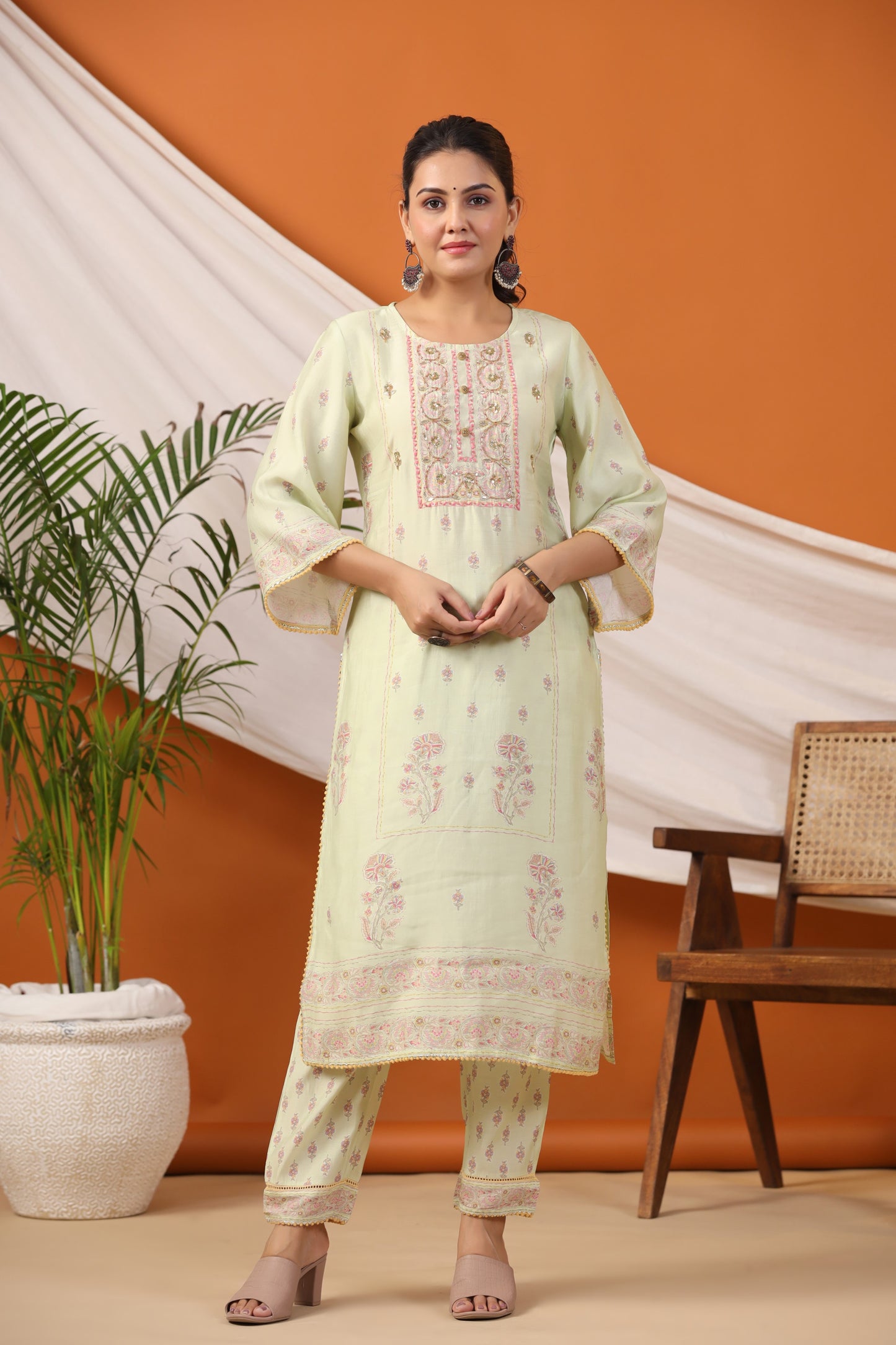 Yellow Floral Print Placement Kurta & Pant Set