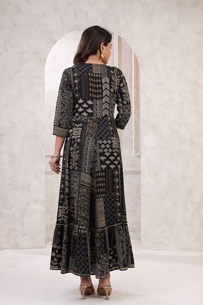 Black Embroidery Flair Gown