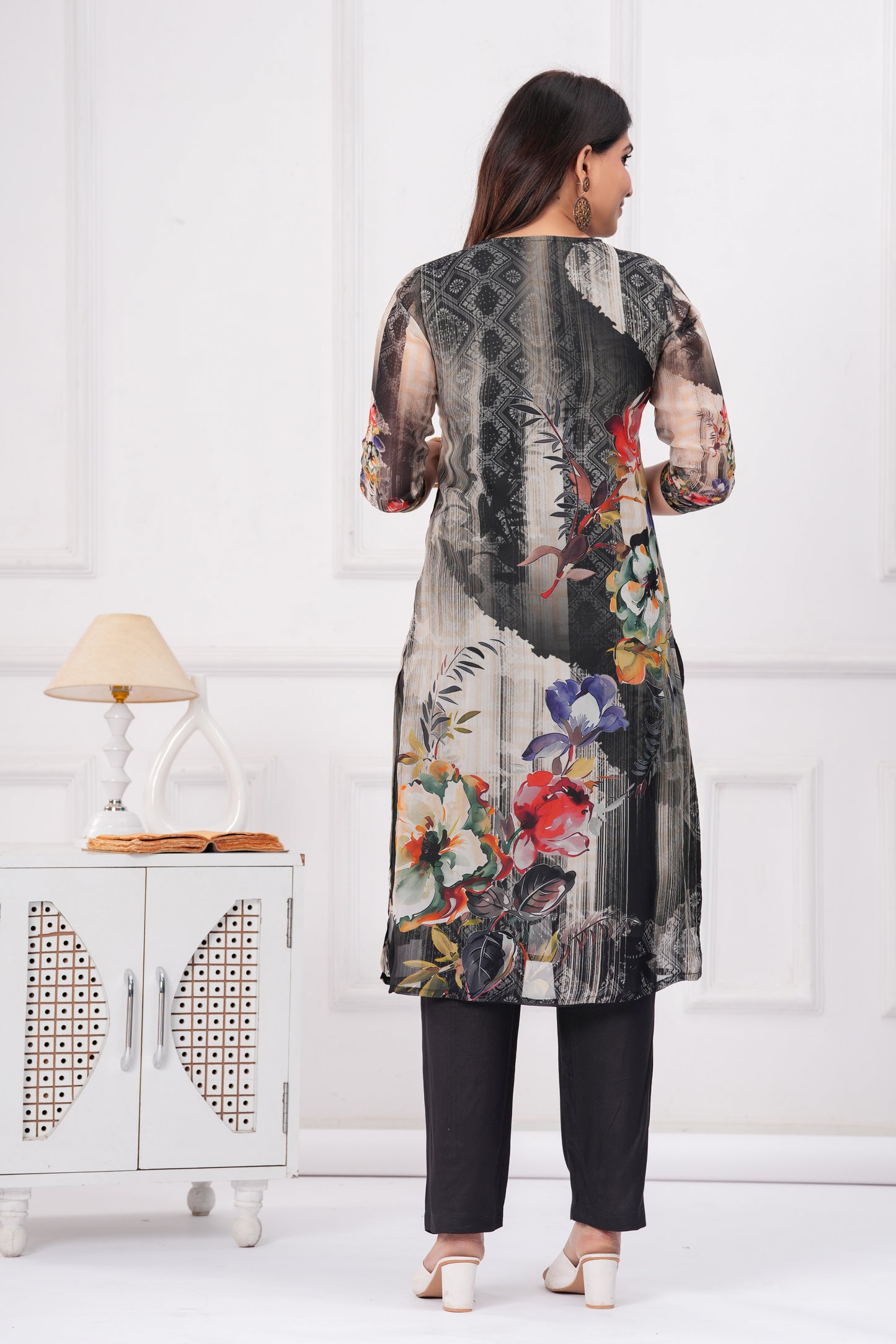 Black Floral Handwork 3-Pcs Suit Set