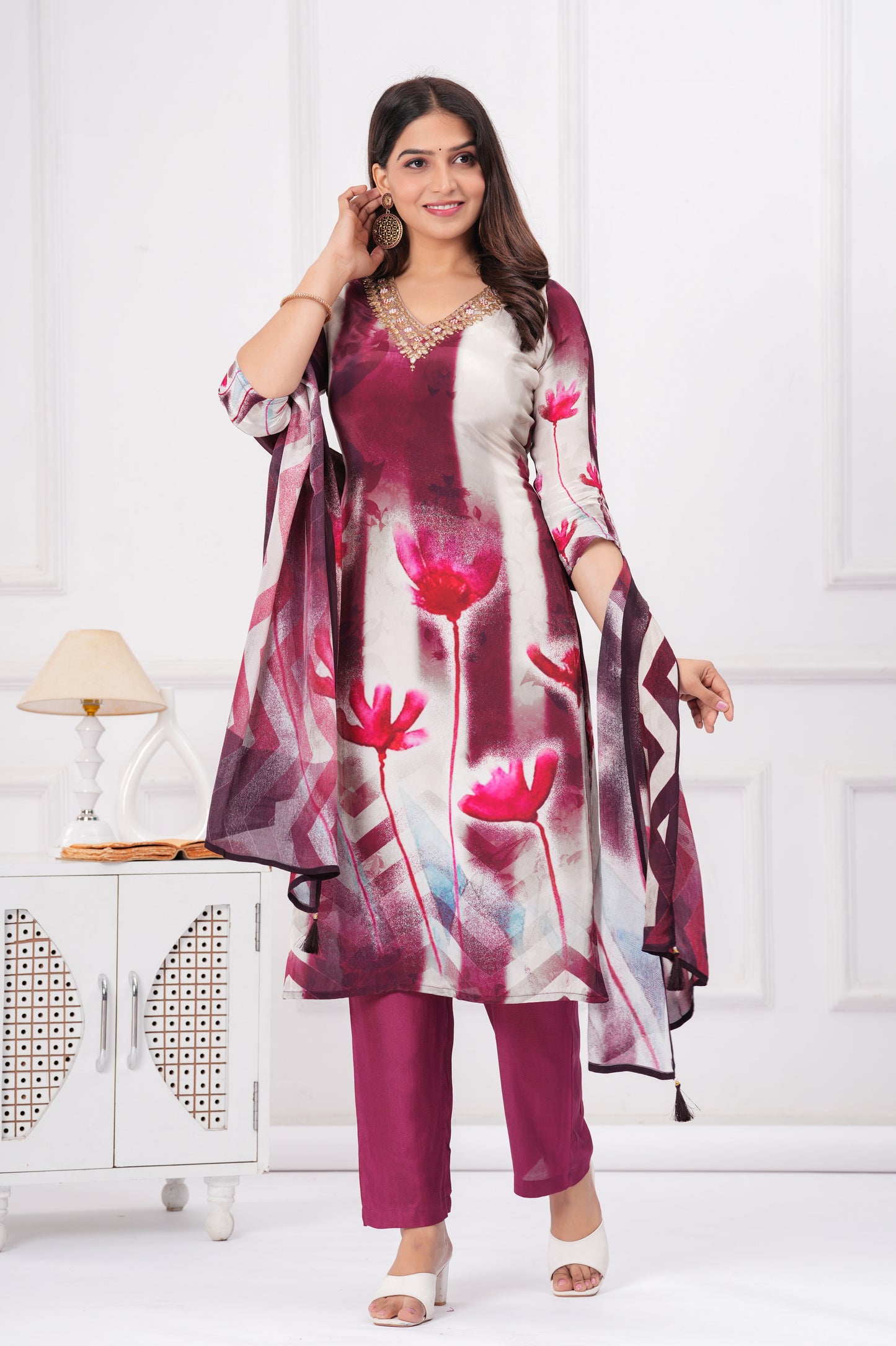 Burgundy Floral Handwork 3-Pcs Suit Set