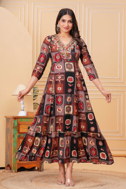 Black Geometric Print V-Neck Handwork Flair Gown