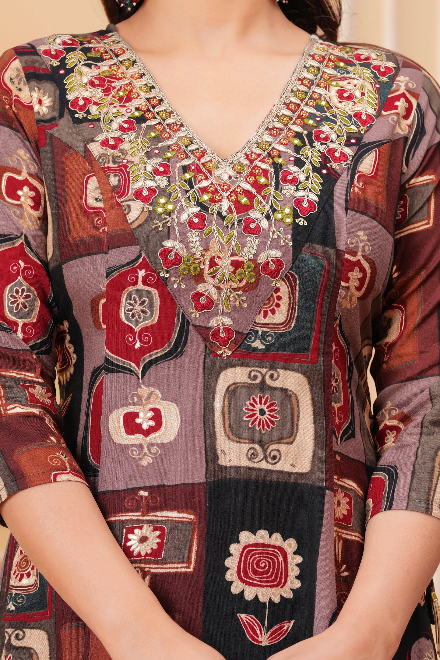 Black Geometric Print V-Neck Handwork Flair Gown