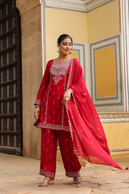 Maroon Embroidery 3-Pcs Suit Set