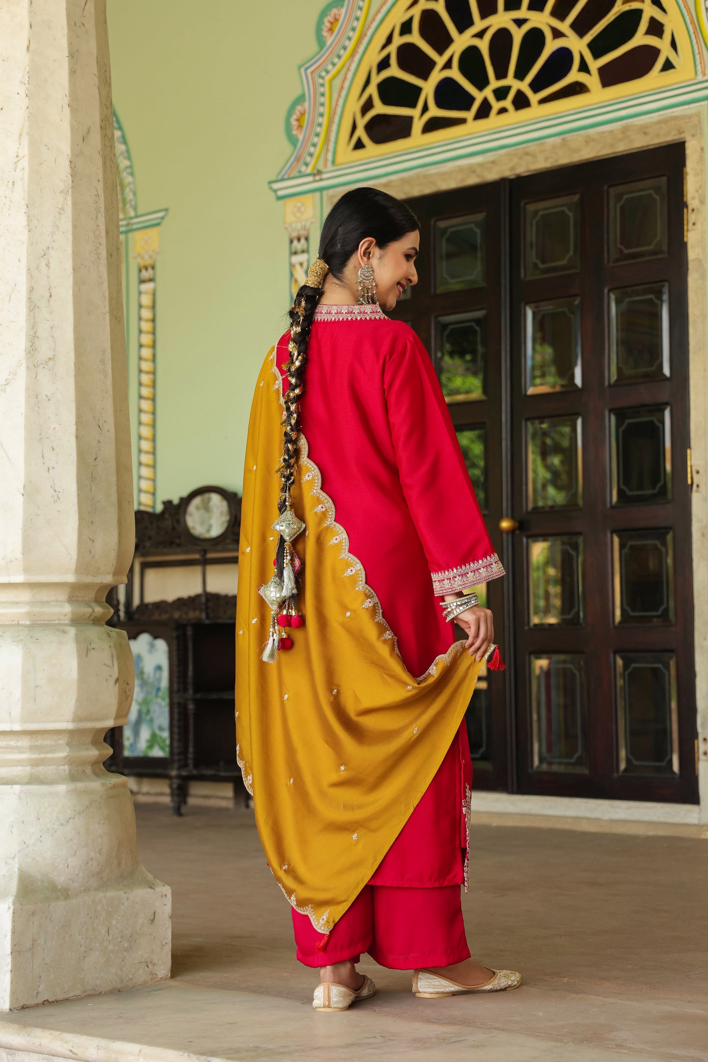 Rapido Red Contrast Dupatta 3-Pcs Suit Set