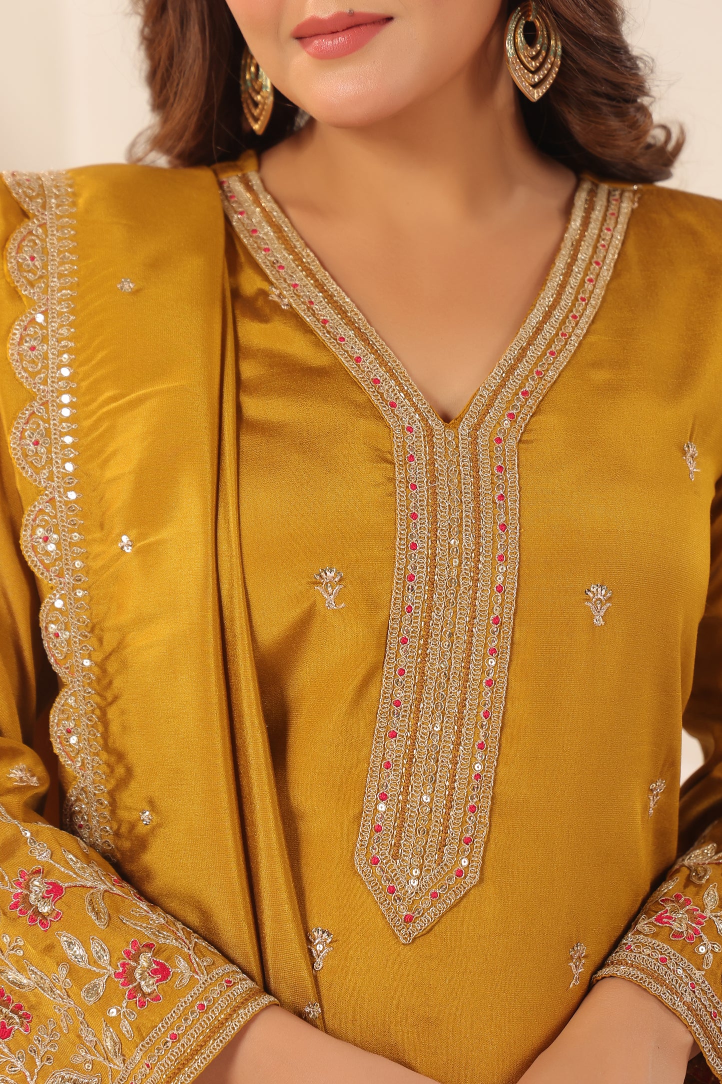 Medallion Yellow Floral Embroidered 3-Pcs Suit Set